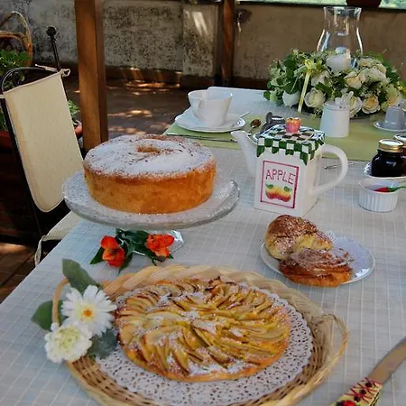 فندق مبيت وإفطار Albe كورتْشّانو