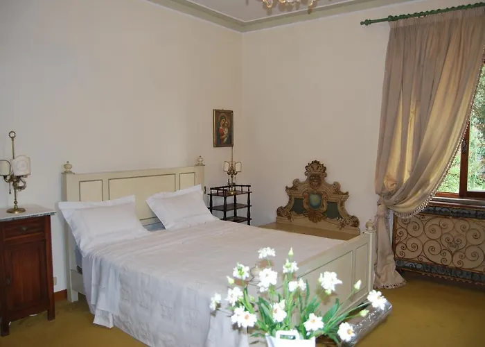 Albe ベッド・アンド・ブレックファスト コルチャーノ